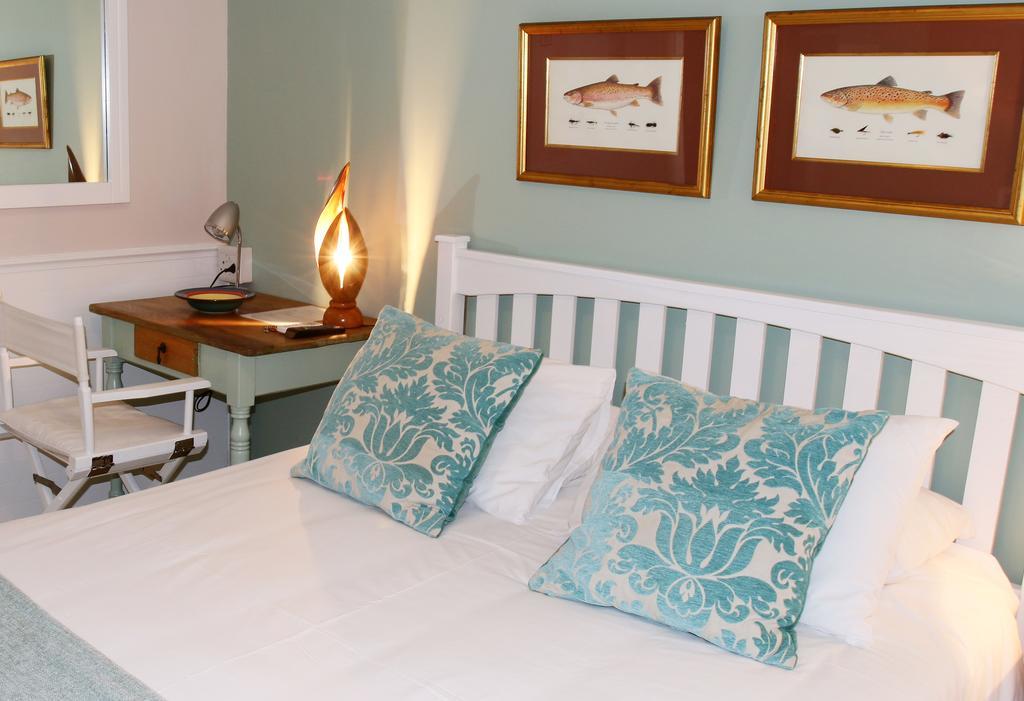 Dolphin Inn Guesthouse Cape Town Dış mekan fotoğraf